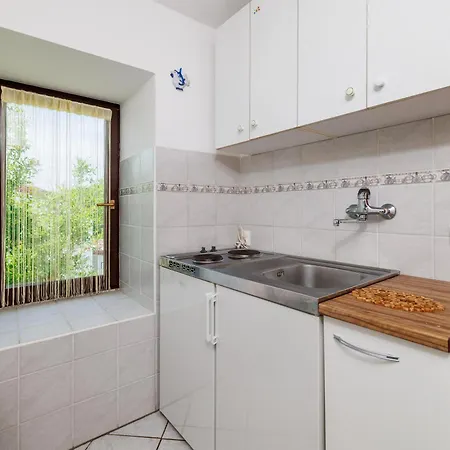 Jug Apartament Lopar