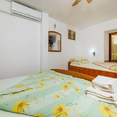 Jug Apartament Lopar